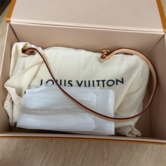 Pochette Felicie Louis Vuitton clutch purse - Picture 2 of 4